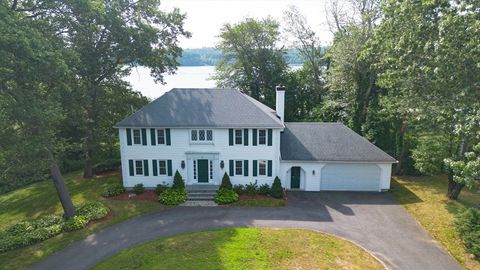 Photo of 13 Macneil Drive #1, Southborough, MA 01772 (MLS # 73479330)