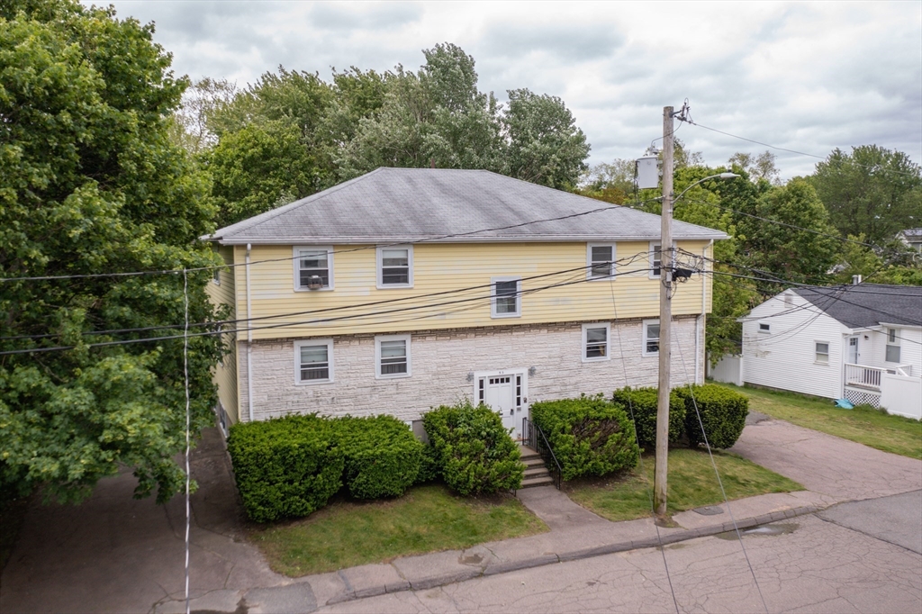 51 Stoughton St