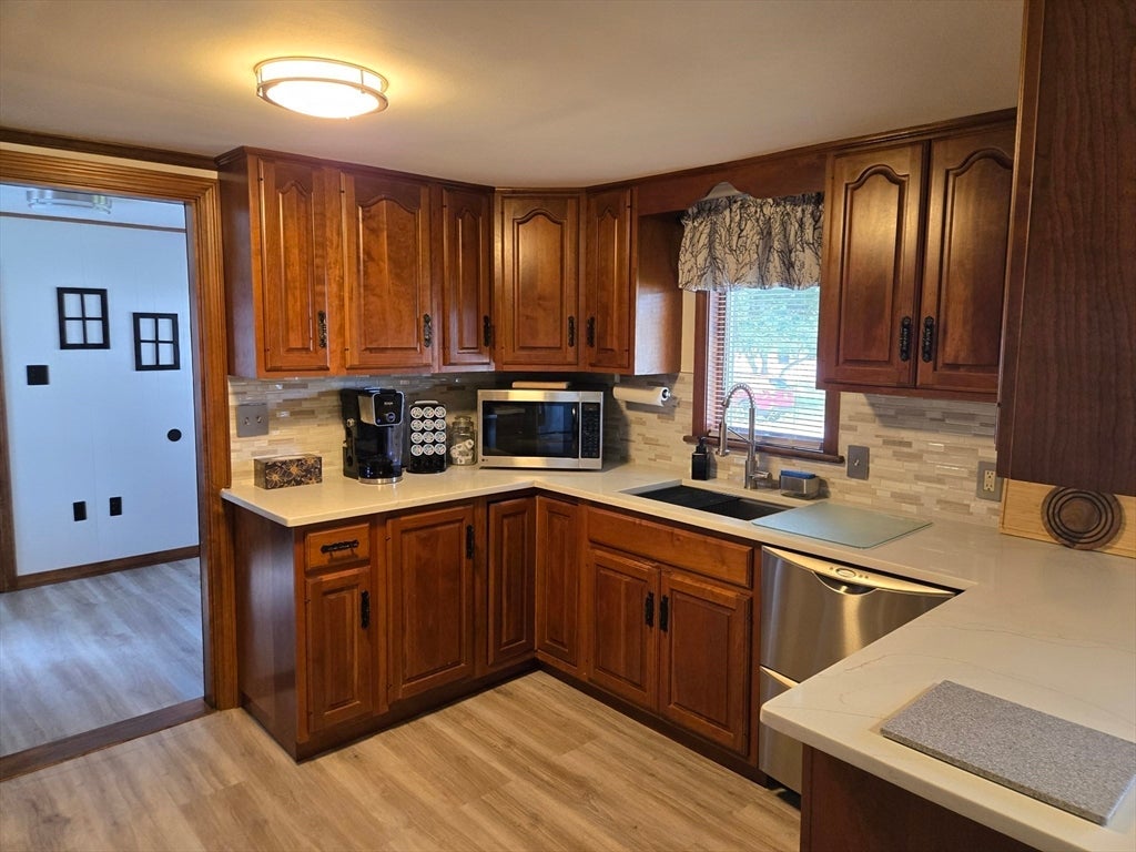 14 Ridgewood Circle, Lawrence, MA, 14 Ridgewood Circle, Lawrence, MA Photo #12