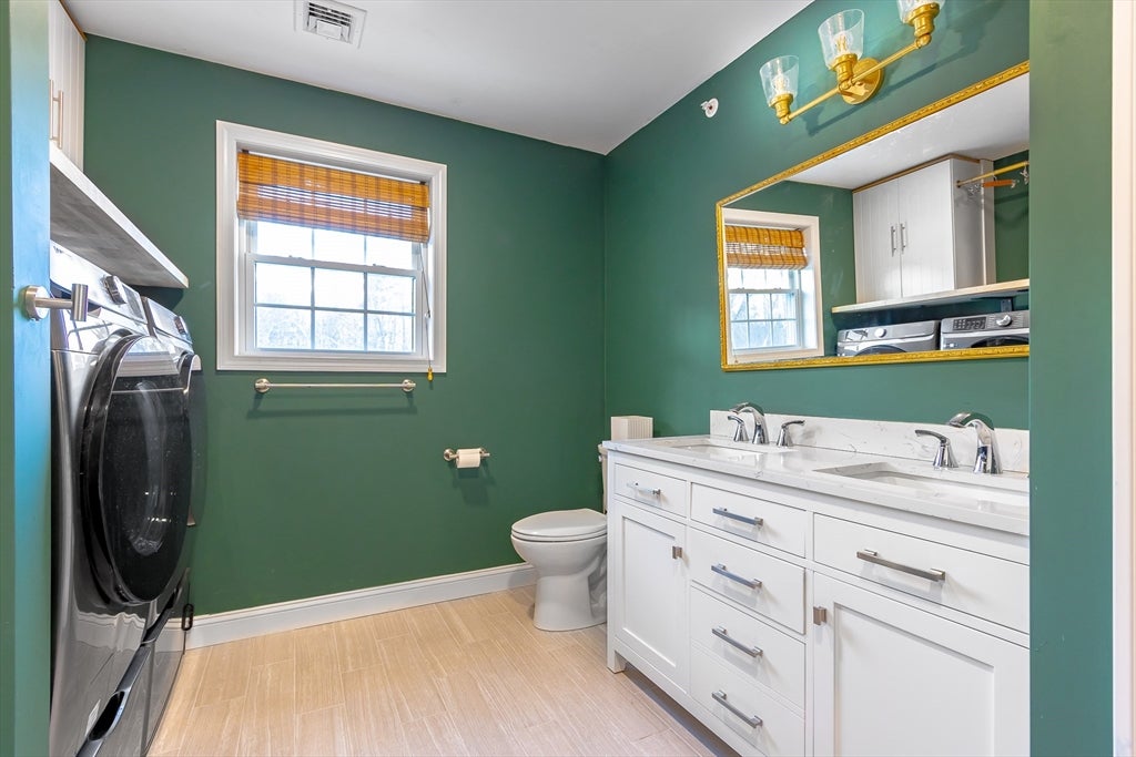 1093 Main St #4, Weymouth, MA Photo #12