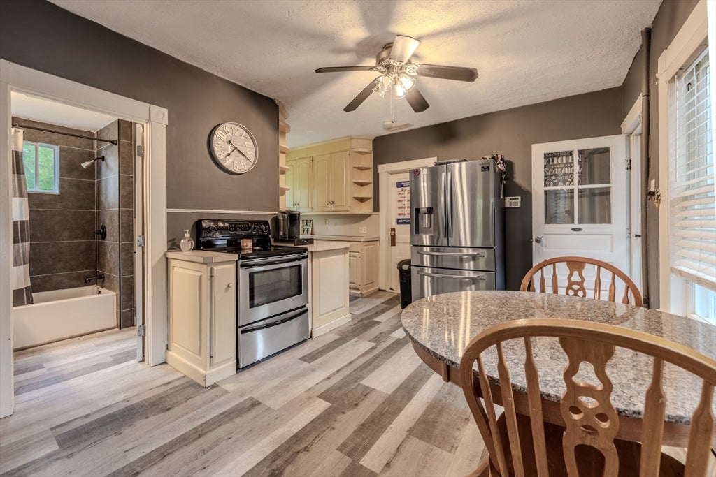 735 Hildreth St, Dracut, MA, 735 Hildreth St, Dracut, MA Photo #7