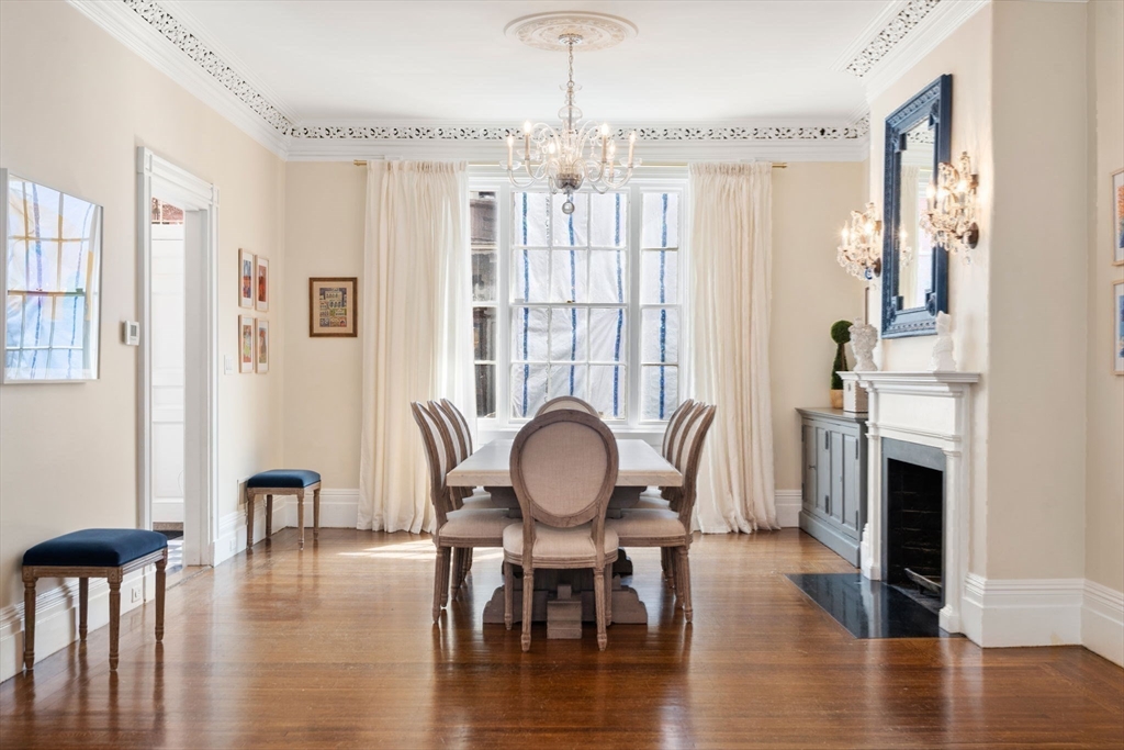 41 Chestnut St