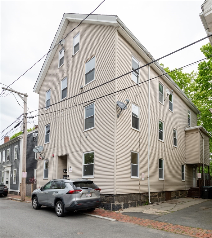 10 Howard Street