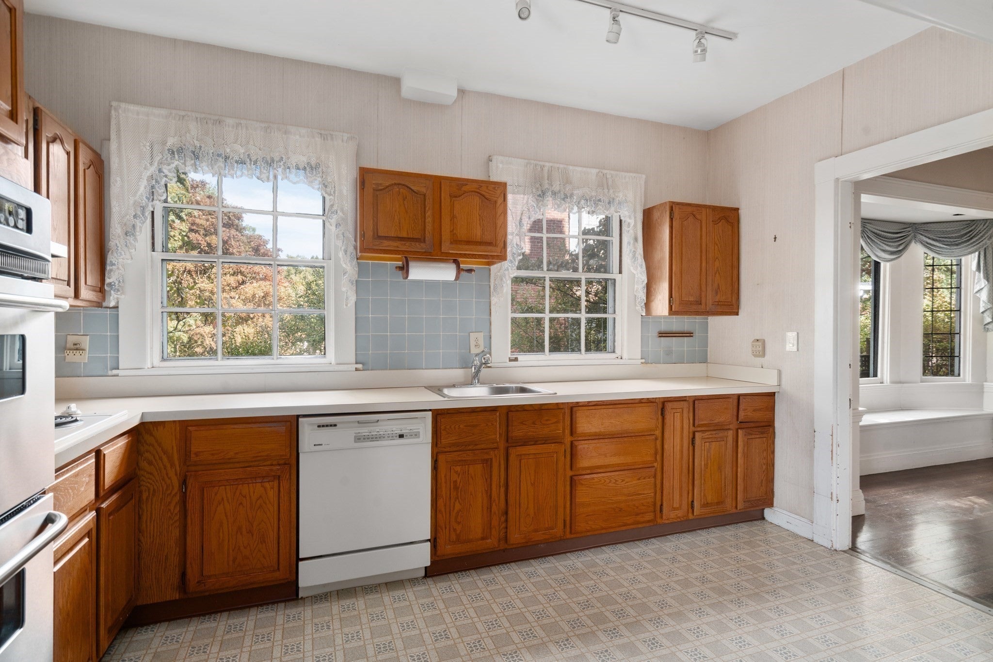 309 Buckminster Rd, Brookline, MA, 309 Buckminster Rd, Brookline, MA Photo #7
