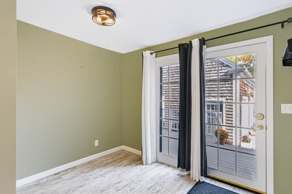 28 Forrester St #28, Newburyport, MA, 28 Forrester St #28, Newburyport, MA Photo #4