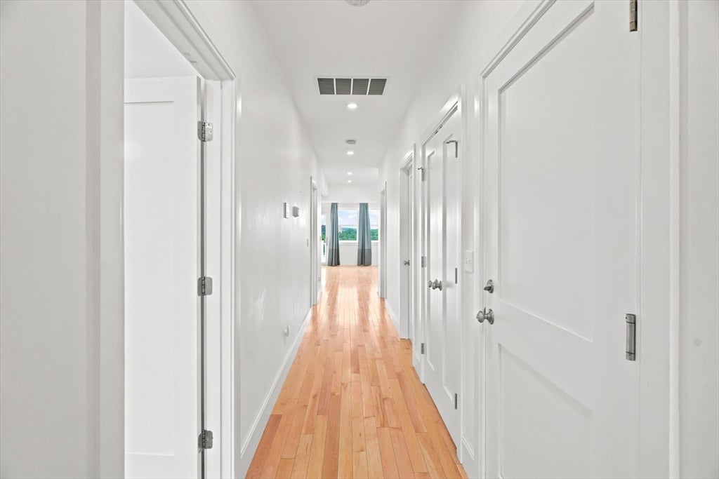 8 Leyden Ave #8, Medford, MA Photo #29