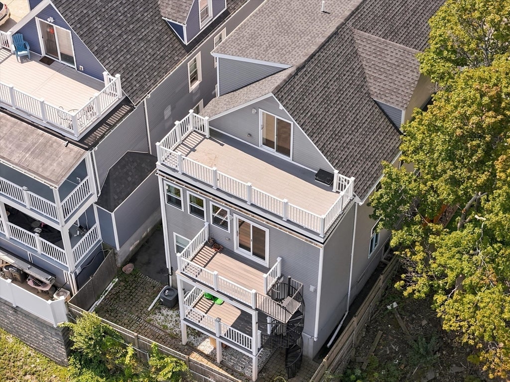 8 Leyden Ave #8, Medford, MA Photo #36