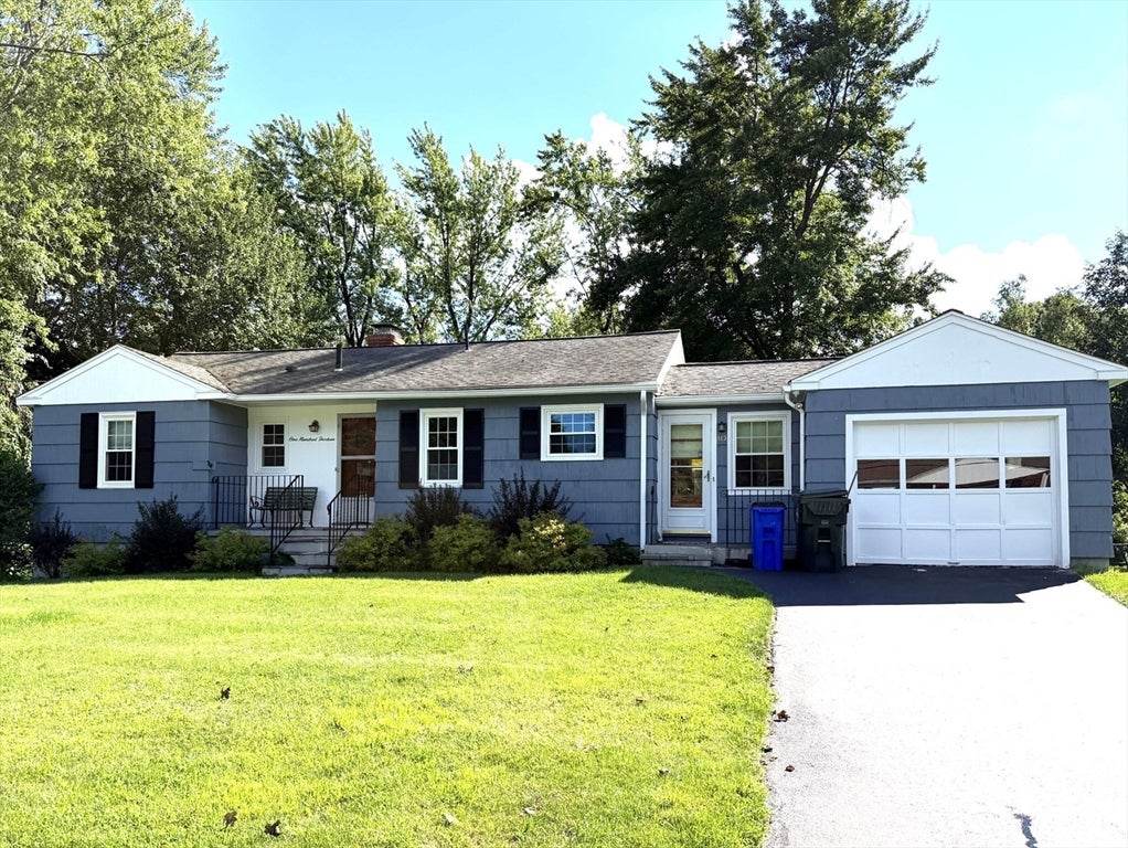 113 Stoneleigh Road, Holden, MA, 113 Stoneleigh Road, Holden, MA Photo #1