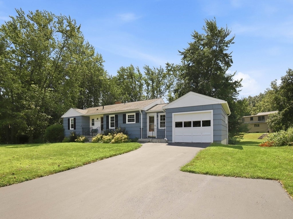 113 Stoneleigh Road, Holden, MA, 113 Stoneleigh Road, Holden, MA Photo #1