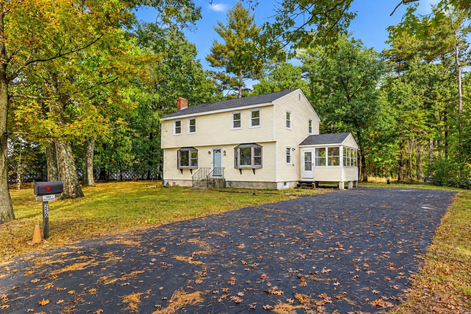 Photo of 250 Shawsheen ST, Tewksbury, MA