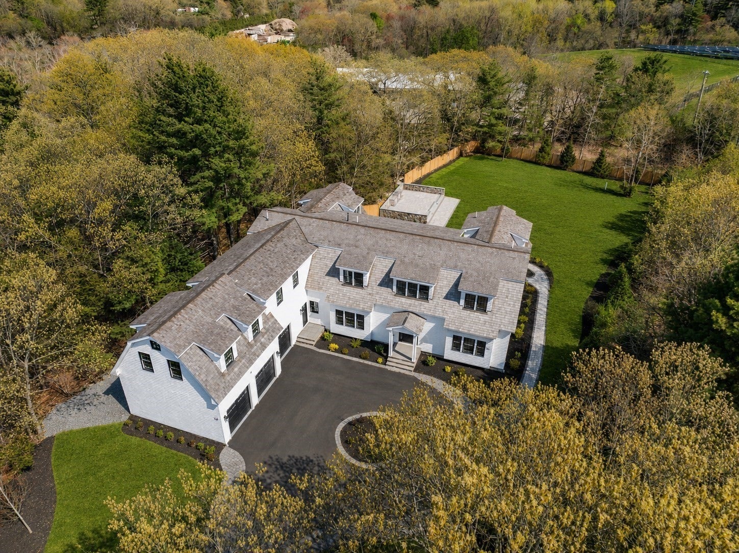 10 Hitching Post Lane