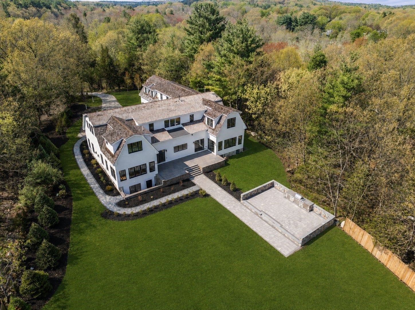 10 Hitching Post Lane