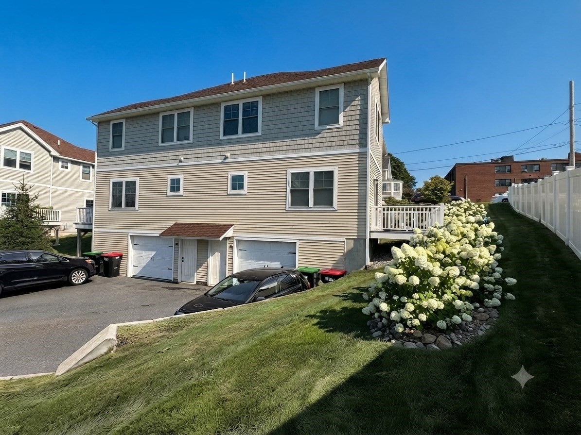 58 Oak St #58, Clinton, MA, 58 Oak St #58, Clinton, MA Photo #24