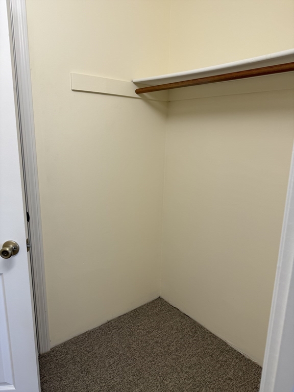 Watertown, Massachusetts 02472, United States, 2 Bedrooms Bedrooms, ,2 BathroomsBathrooms,Residential,Active,97235