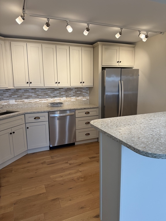 Watertown, Massachusetts 02472, United States, 2 Bedrooms Bedrooms, ,2 BathroomsBathrooms,Residential,Active,97235 Watertown, Massachusetts 02472, United States, 2 Bedrooms Bedrooms, ,2 BathroomsBathrooms,Residential,Active,97235