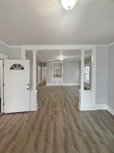 Photo of 5 Mt Pleasant Street #3, Worcester, MA 01610 (MLS # 73528300)