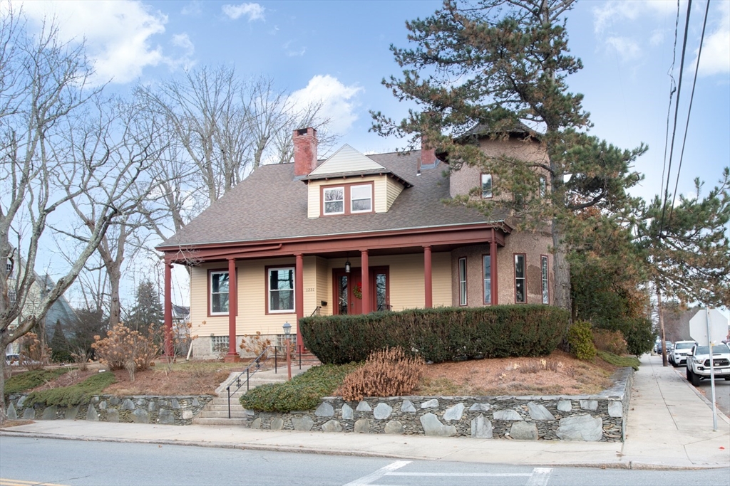 1231 Robeson St, Fall River, MA Photo #1