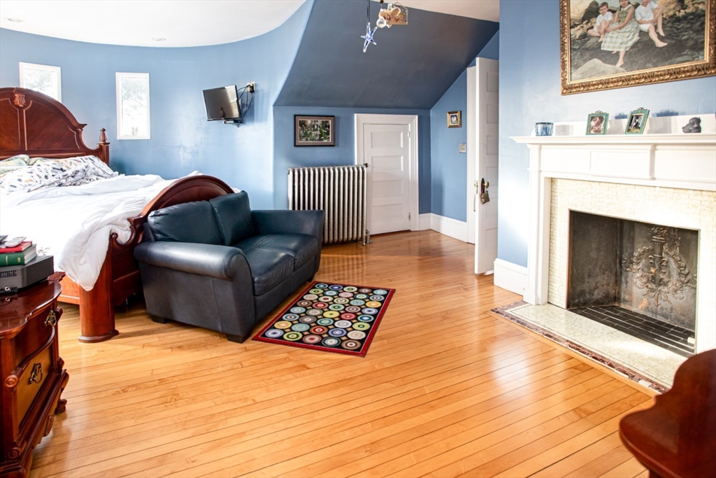 1231 Robeson St, Fall River, MA Photo #27