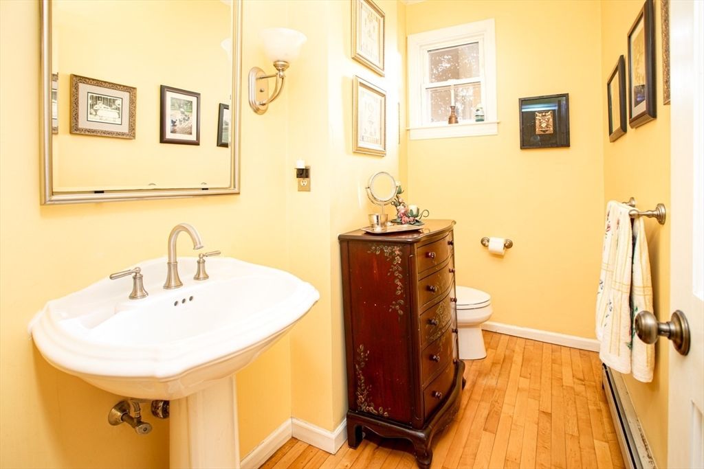 1231 Robeson St, Fall River, MA Photo #21