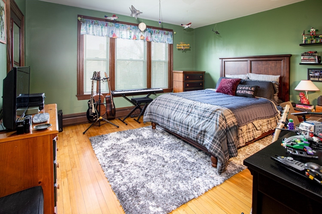 1231 Robeson St, Fall River, MA Photo #28