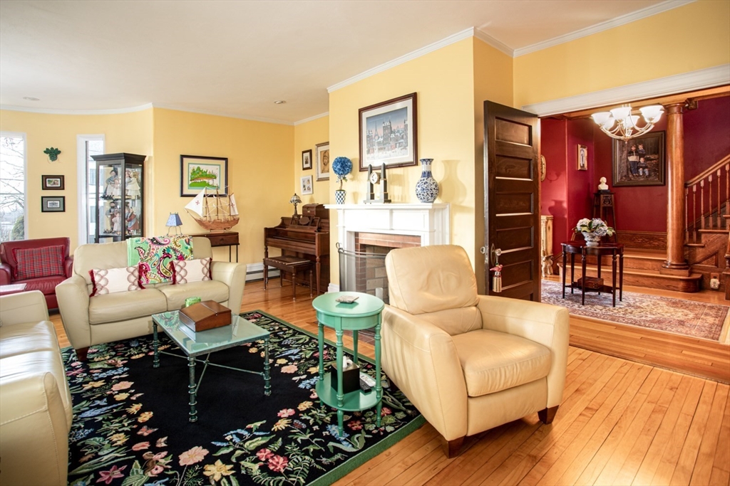 1231 Robeson St, Fall River, MA Photo #17