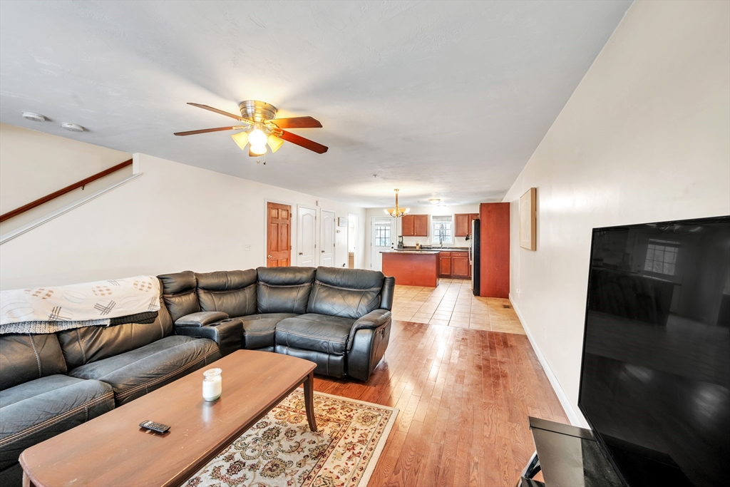 6C Weldon Ave