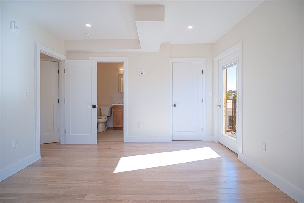 59 Gove St #1, Boston, MA Photo #14