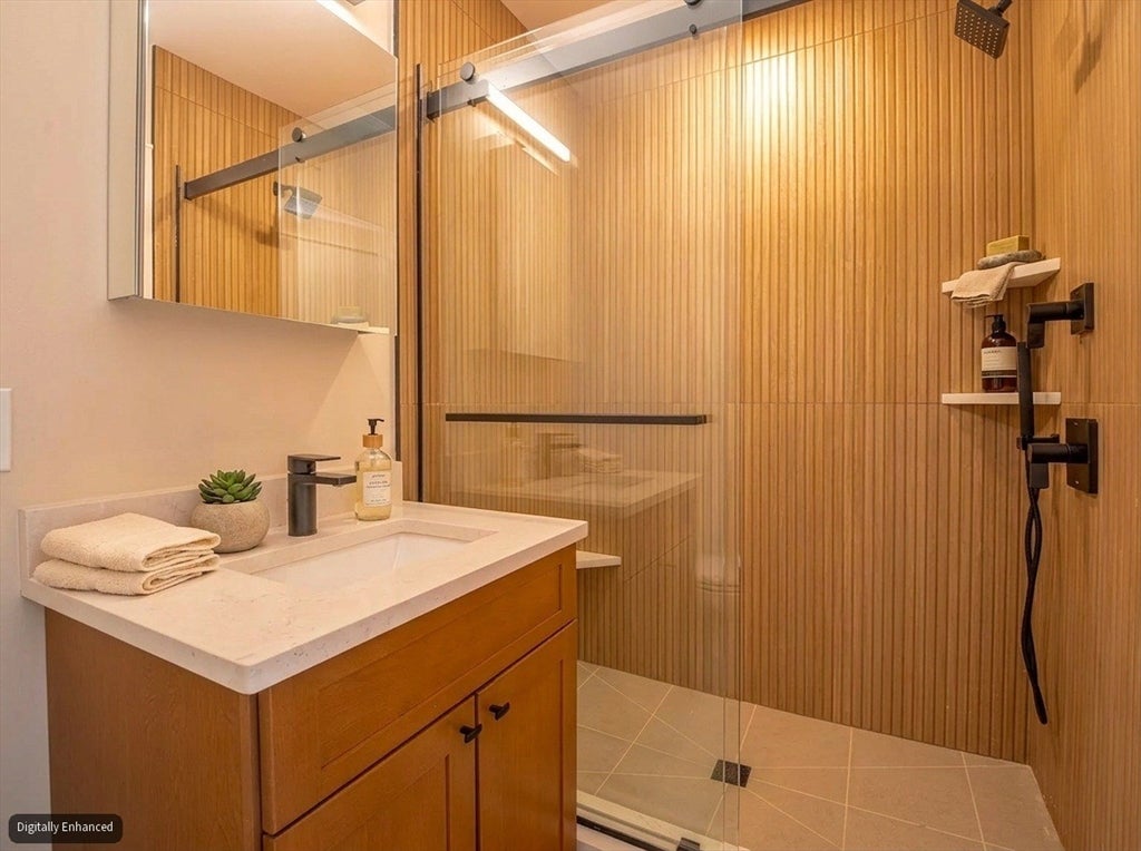 59 Gove St #1, Boston, MA Photo #2