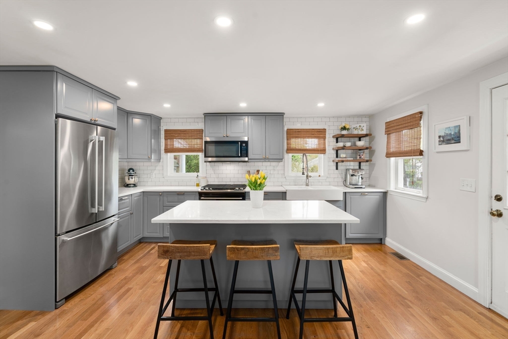 152 Sprague St, Dedham, MA Photo #12