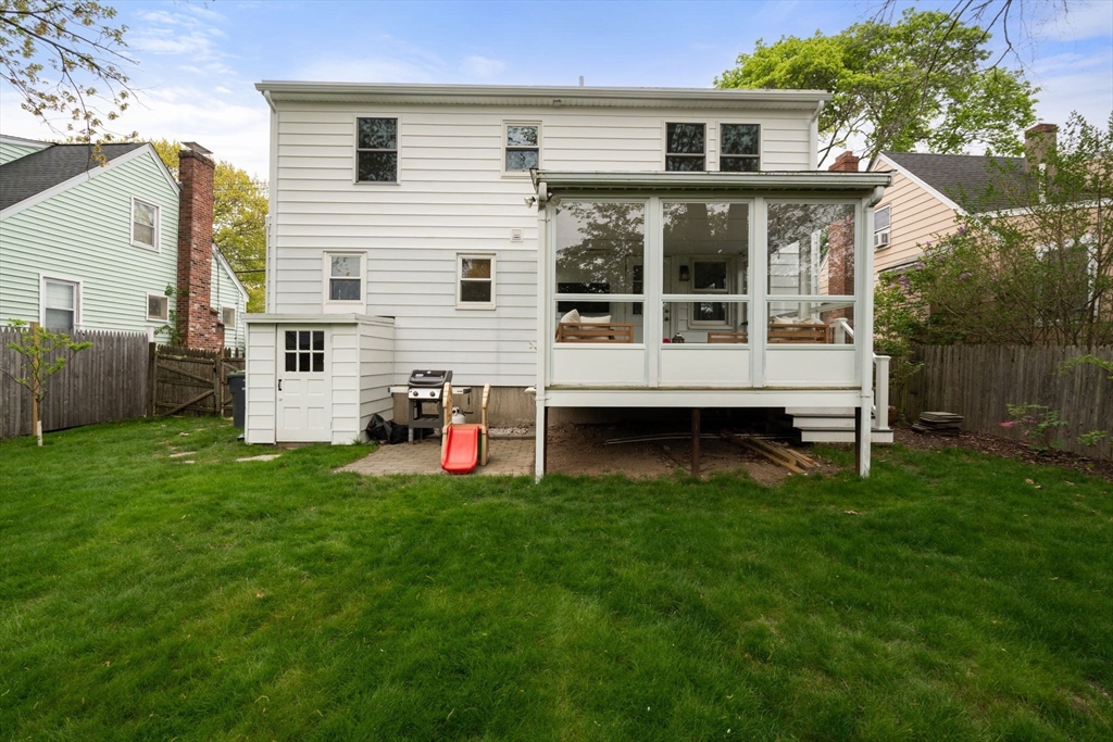 152 Sprague St, Dedham, MA Photo #29