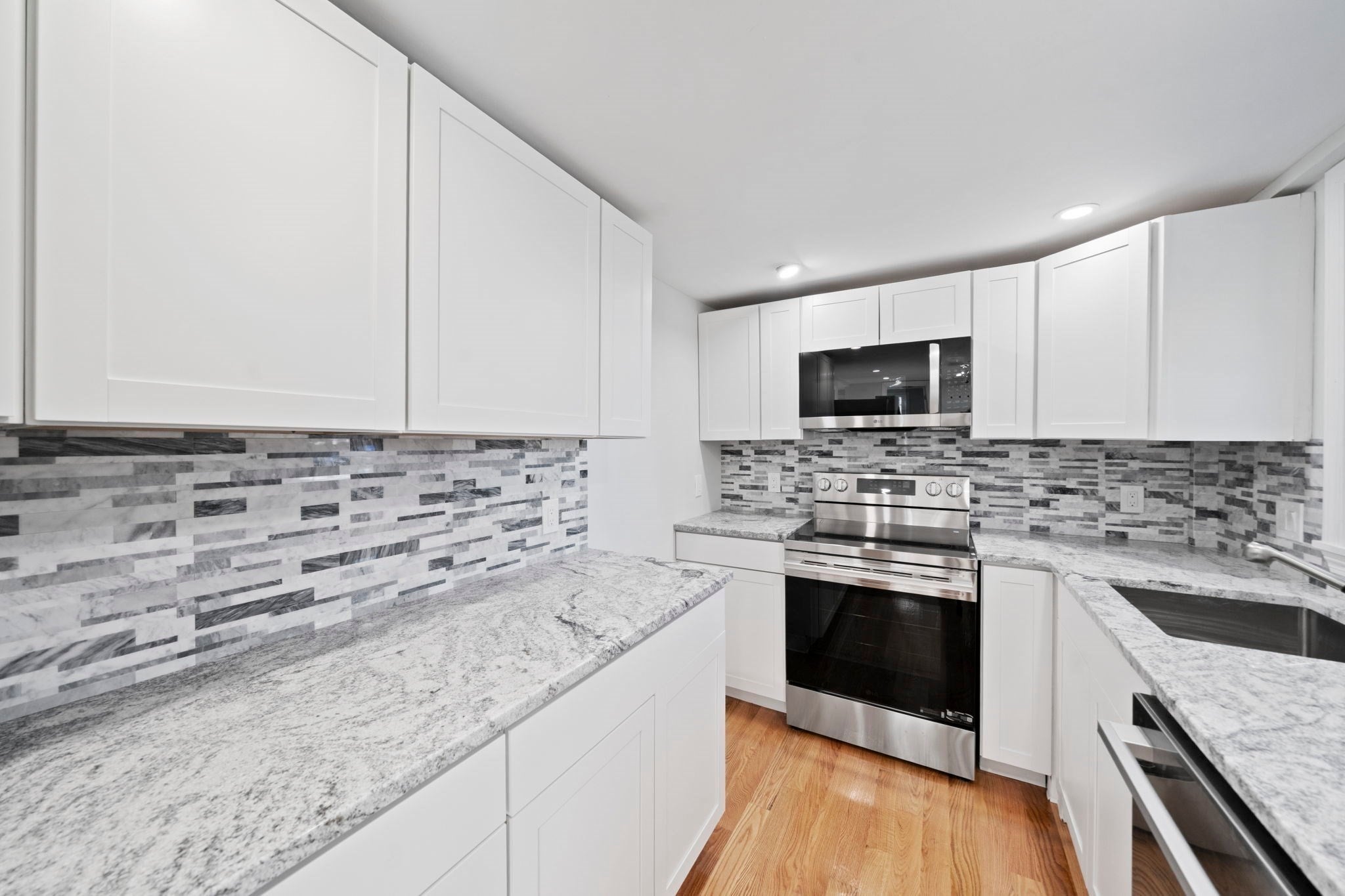1429 Pleasant Street, Weymouth, MA Photo #3
