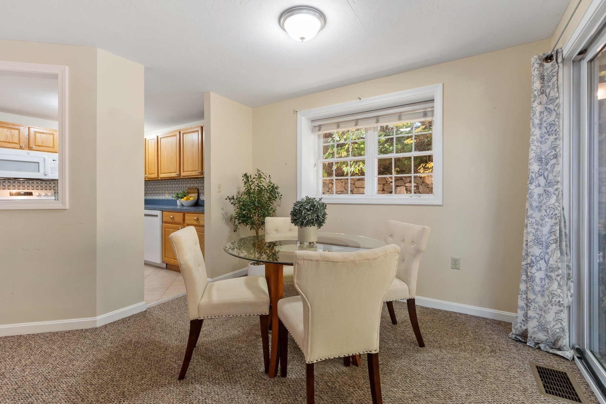 47 Sawmill Pond Road #47, Fitchburg, MA Photo #8