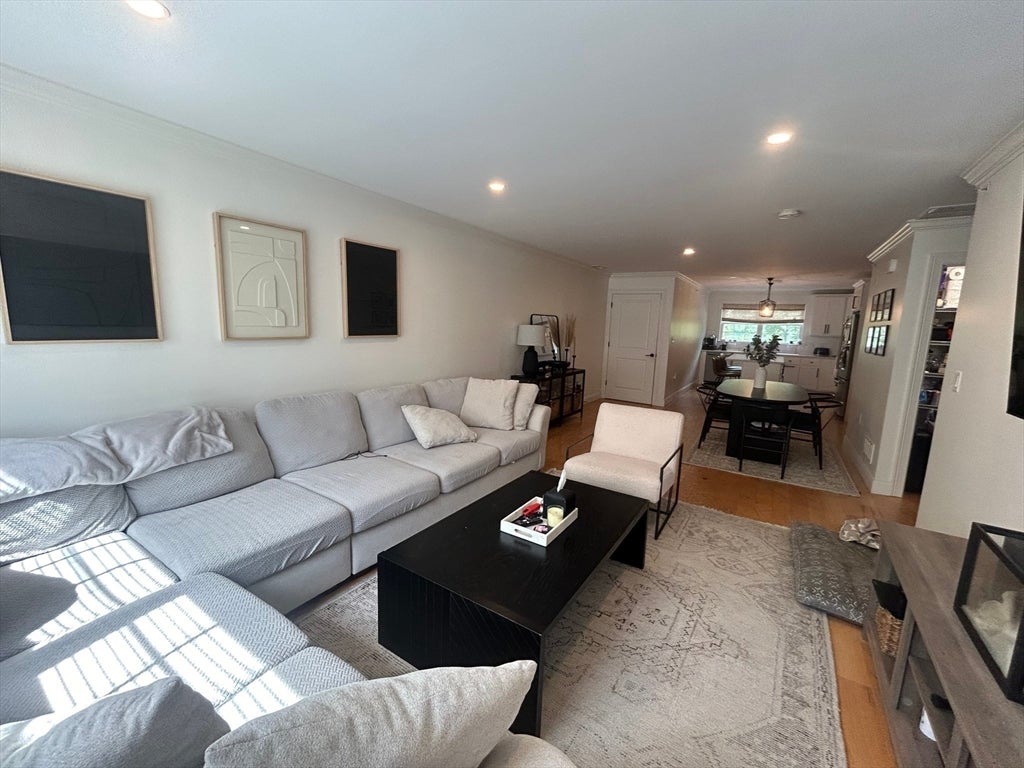 165 Cambridge Road #3, Woburn, MA, 165 Cambridge Road #3, Woburn, MA Photo #5