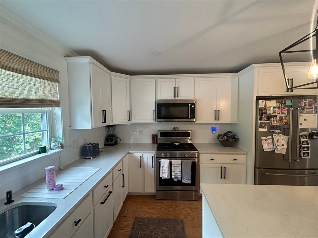 165 Cambridge Road #3, Woburn, MA, 165 Cambridge Road #3, Woburn, MA Photo #2