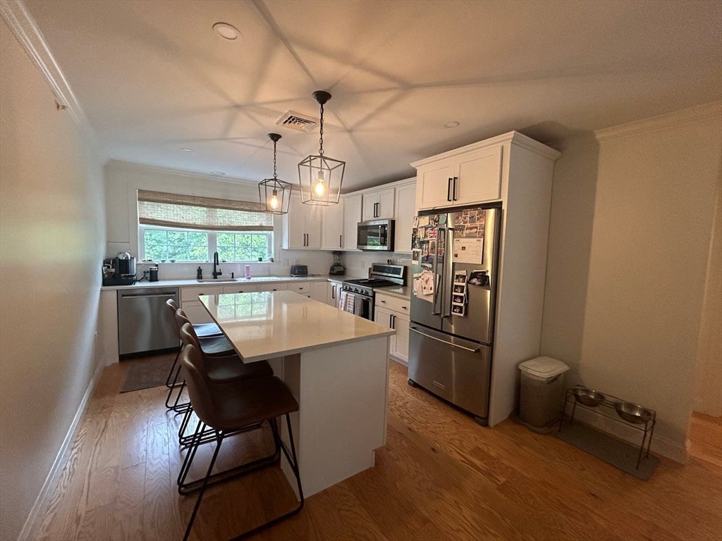 165 Cambridge Road #3, Woburn, MA, 165 Cambridge Road #3, Woburn, MA Photo #3