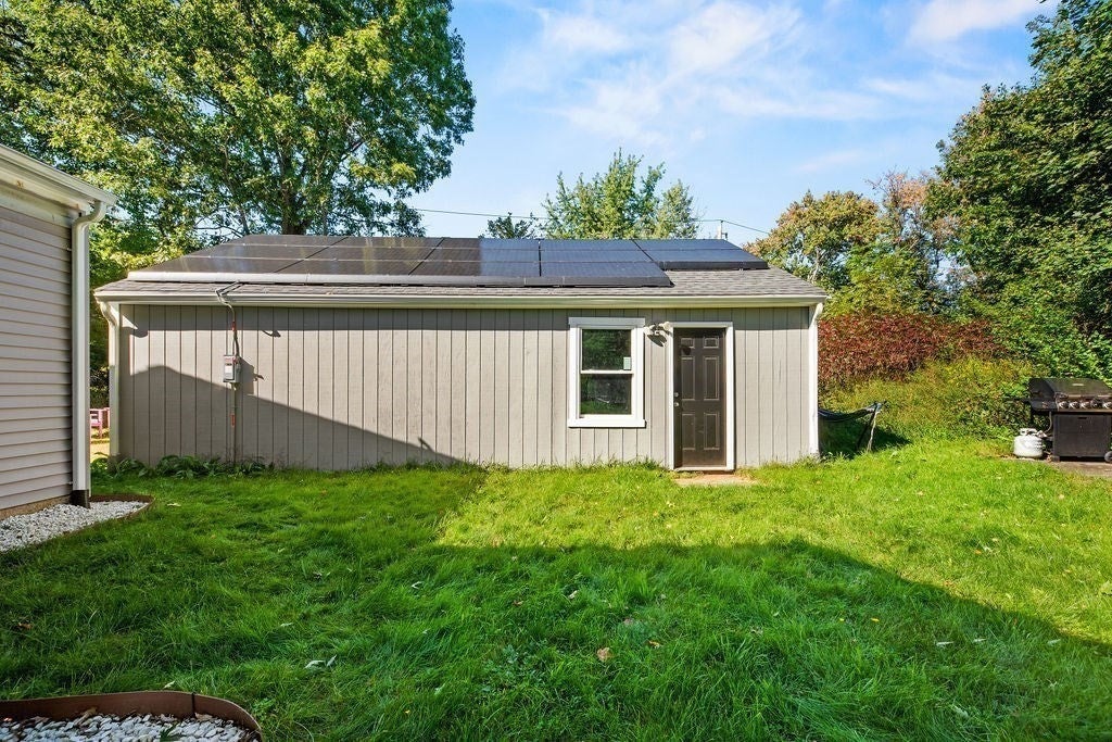 8 Bliss Rd, Bellingham, MA, 8 Bliss Rd, Bellingham, MA Photo #12