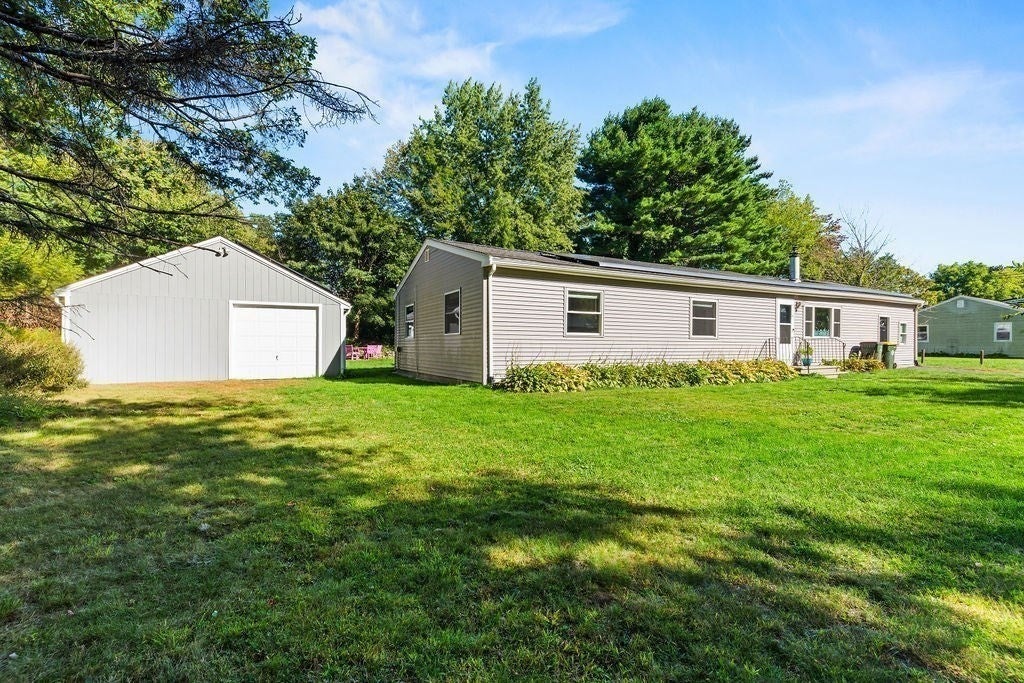 8 Bliss Rd, Bellingham, MA, 8 Bliss Rd, Bellingham, MA Photo #40