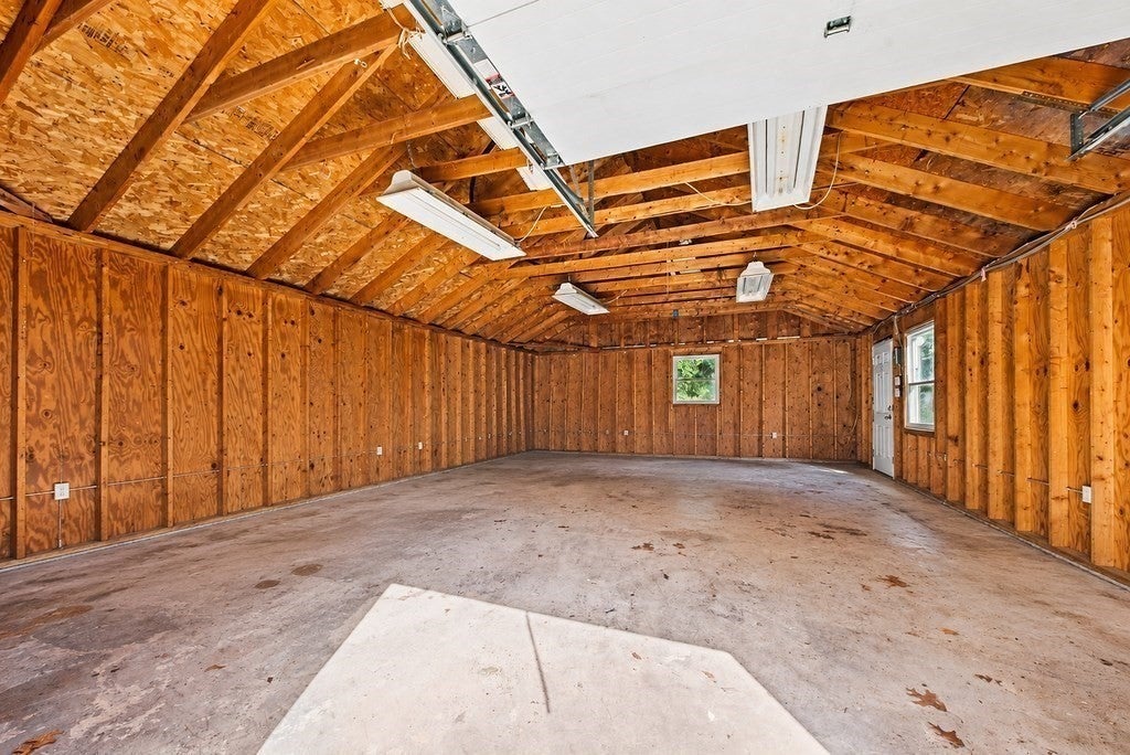 8 Bliss Rd, Bellingham, MA, 8 Bliss Rd, Bellingham, MA Photo #10