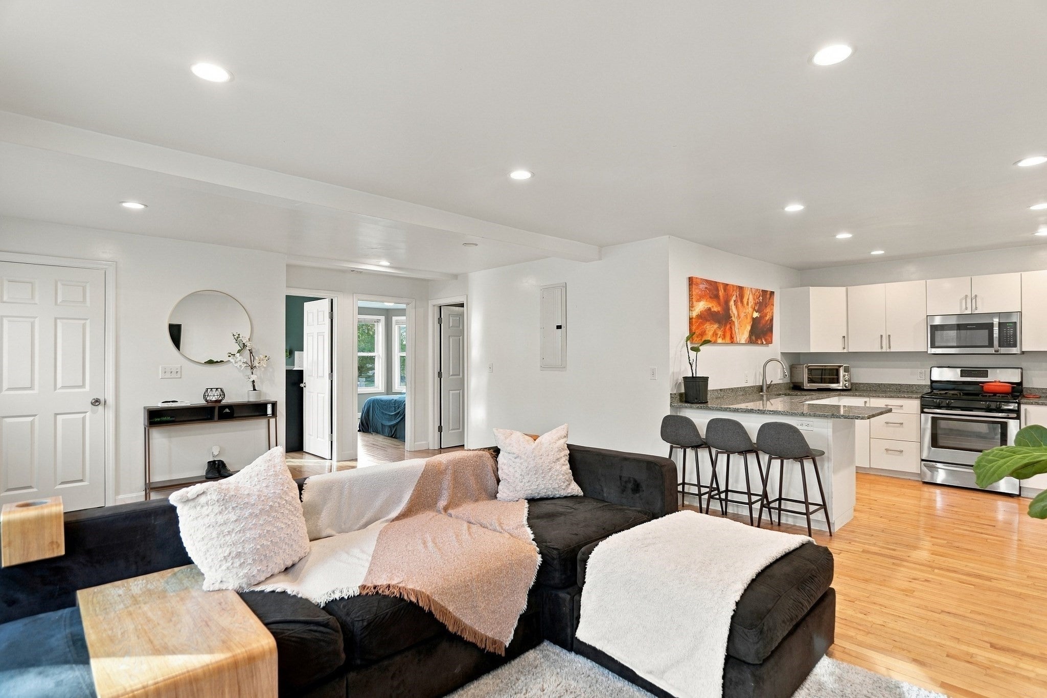 Photo of 89 Broad Street, Lynn, MA