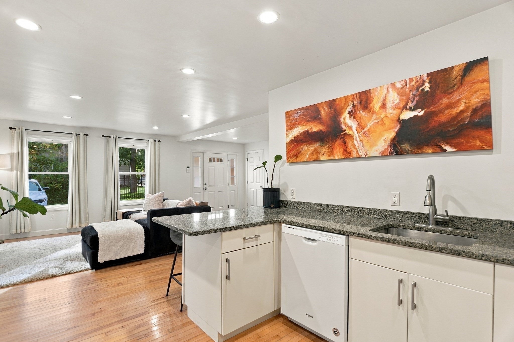 89 Broad Street #1, Lynn, MA, 89 Broad Street #1, Lynn, MA Photo #6