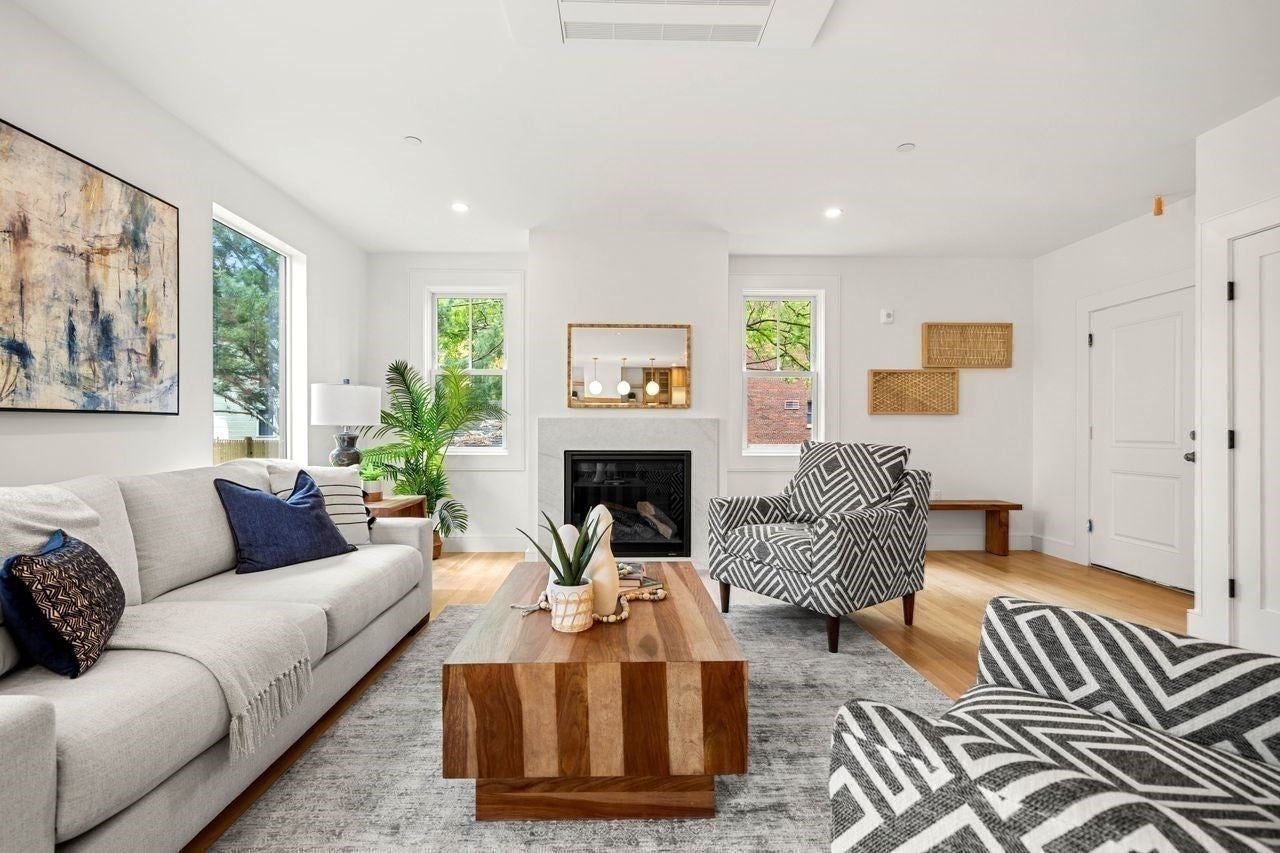 24 Wendell Street 4