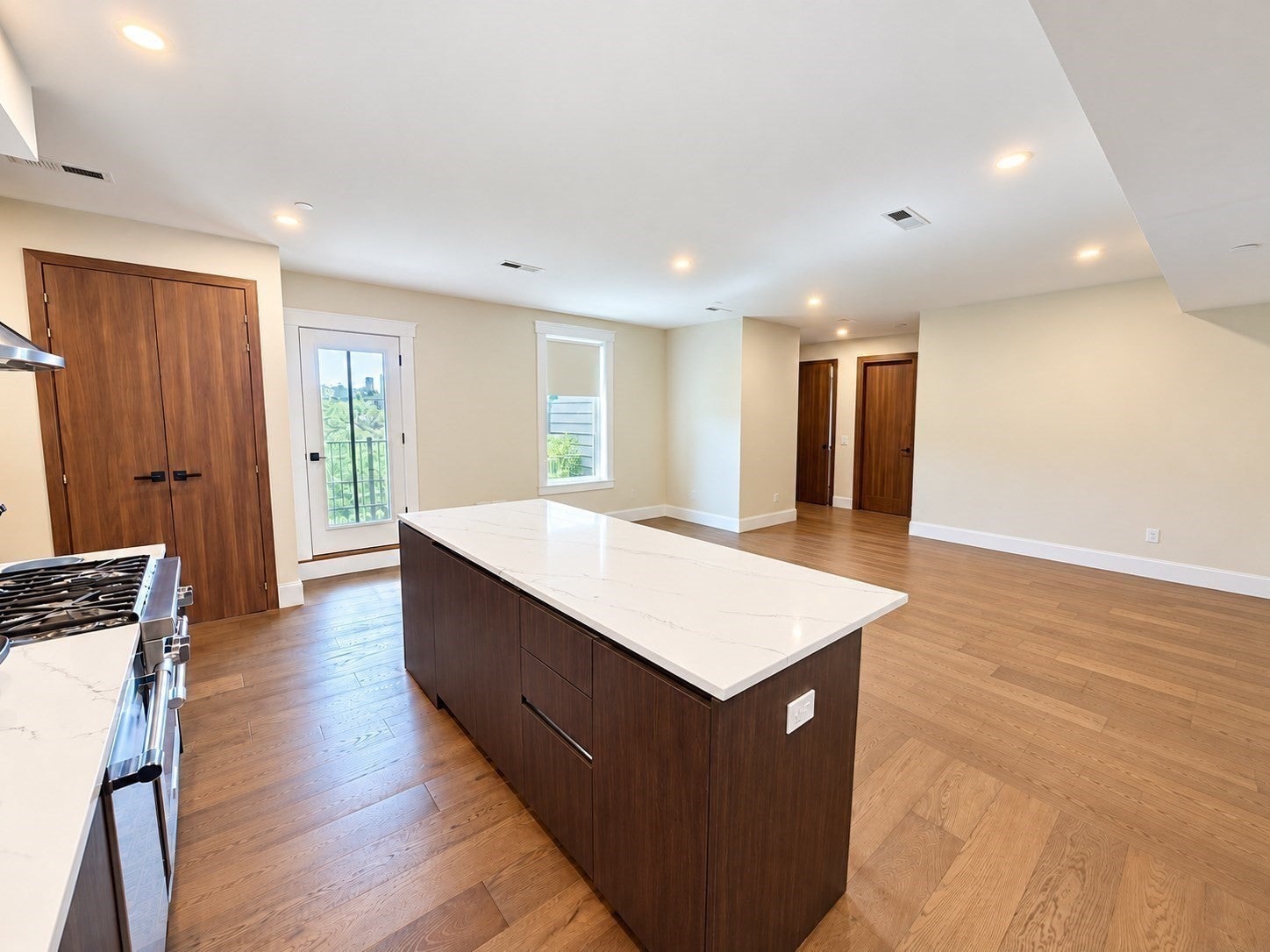 270 Paris Street #2, Boston, MA, 270 Paris Street #2, Boston, MA Photo #1