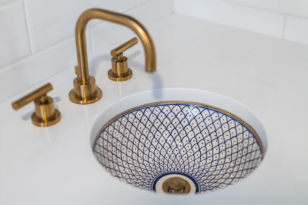 Yarmouth, Massachusetts 02673, United States, 3 Bedrooms Bedrooms, ,3 BathroomsBathrooms,Residential,Active,18342