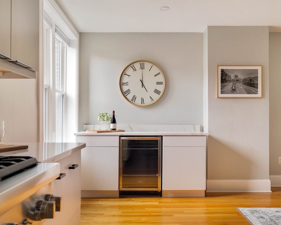 129 N Washington St 3