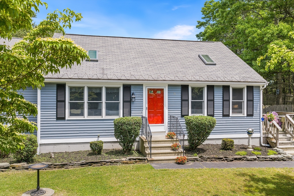 71 Cains Hill Dr