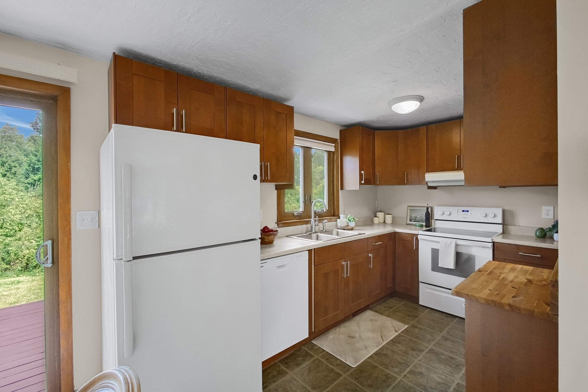 17 Perry Pl #17, Auburn, MA, 17 Perry Pl #17, Auburn, MA Photo #3