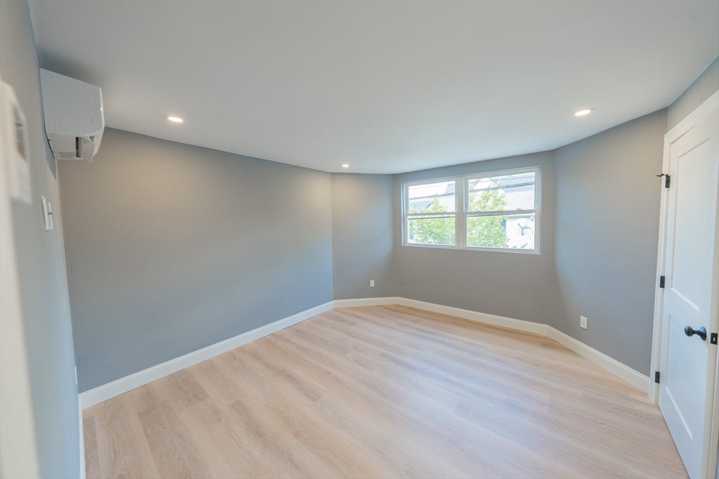 47 Union ST #2-4, Everett, MA, 47 Union ST #2-4, Everett, MA Photo #4
