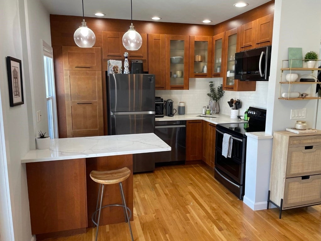 258 Everett St #3, Boston, MA, 258 Everett St #3, Boston, MA Photo #1