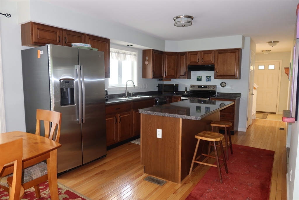 12 Sterling Lane 12