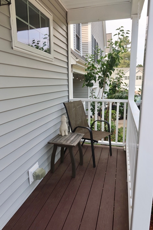12 Sterling Lane 12